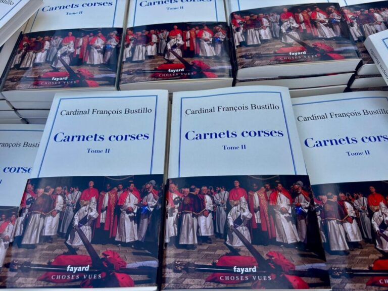 Il Cardinale Bustillo Esplora il ‘Potenziale Luminoso’ della Corsica nel Nuovo Volume dei Suoi Diari Còrsi
